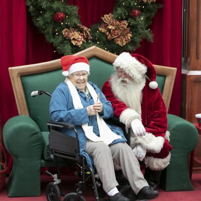 shopping resident with santa2